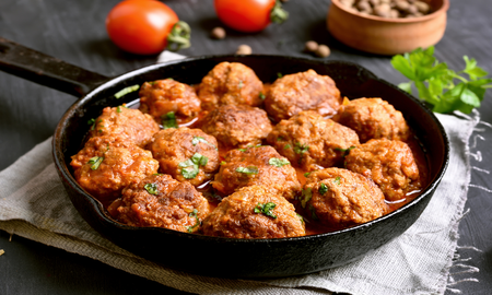 Cómo hacer albóndigas de pollo en casa: la receta sencilla y económica Cómo hacer albóndigas de pollo en casa: la receta sencilla y económica