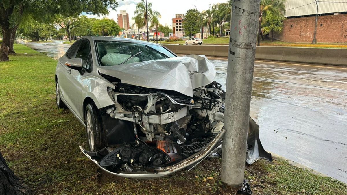 Accidente en Santa Fe: el conductor del auto dio su versión de los hechos.
