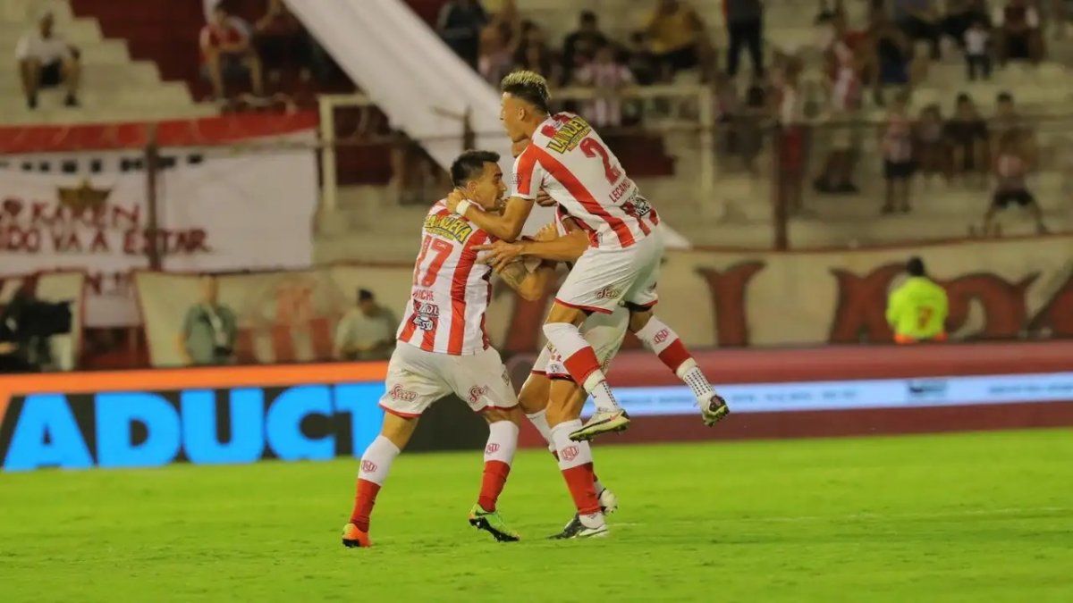 Barracas Central y Acassuso irán mañana por el pase de ronda en Copa Argentina
