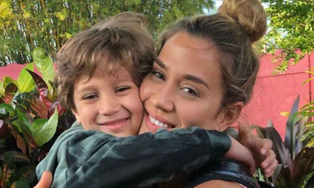Filmá este momento histórico: Jimena Barón le cambia el look a su hijo Morrison Filmá este momento histórico: Jimena Barón le cambia el look a su hijo Morrison