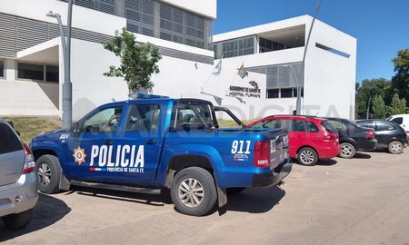 El operario fue trasladado al hospital Iturraspe tras recibir el balazo. El operario fue trasladado al hospital Iturraspe tras recibir el balazo.