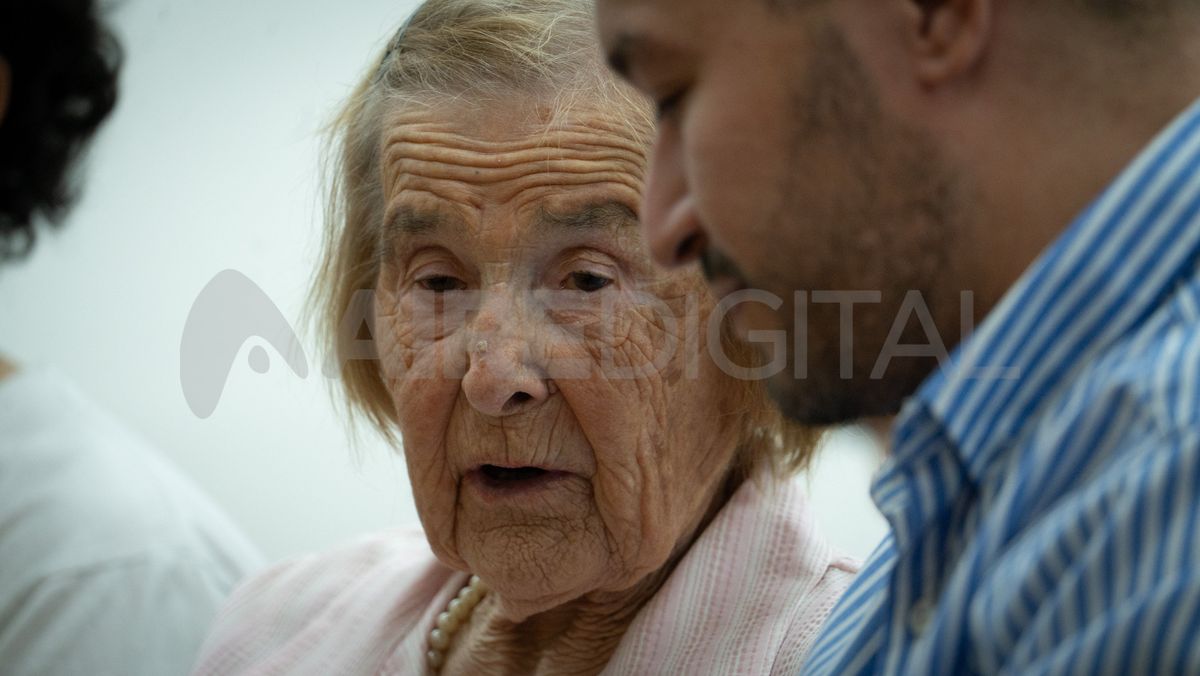 María participó de la presentación del libro “Admito que he luchado”, que Graciela escribió y presentó en honor a Marianela. María participó de la presentación del libro “Admito que he luchado”, que Graciela escribió y presentó en honor a Marianela.