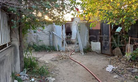 La propiedad está ubicada en Varadero Sarsotti, en el sur de la ciudad de Santa Fe. La propiedad está ubicada en Varadero Sarsotti, en el sur de la ciudad de Santa Fe.