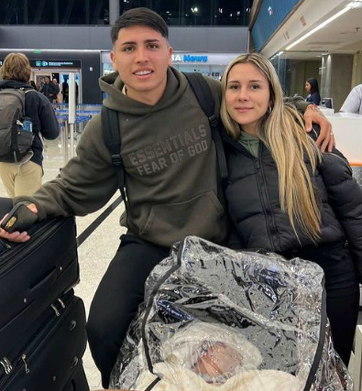 Facundo Farías está en Miami junto a Angie Olivera y su hijo. Facundo Farías está en Miami junto a Angie Olivera y su hijo.