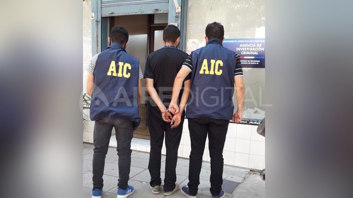 Al momento de ser detenido M. D. de 32 años se encontraba en calle Suipacha al 2500