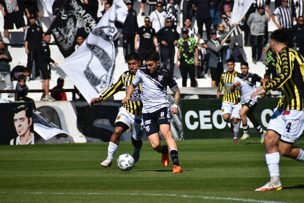 Gimnasia de Mendoza le gan&oacute; 1-0 a Almirante Brown y es el nuevo l&iacute;der de la Zona B de la Primera Nacional.