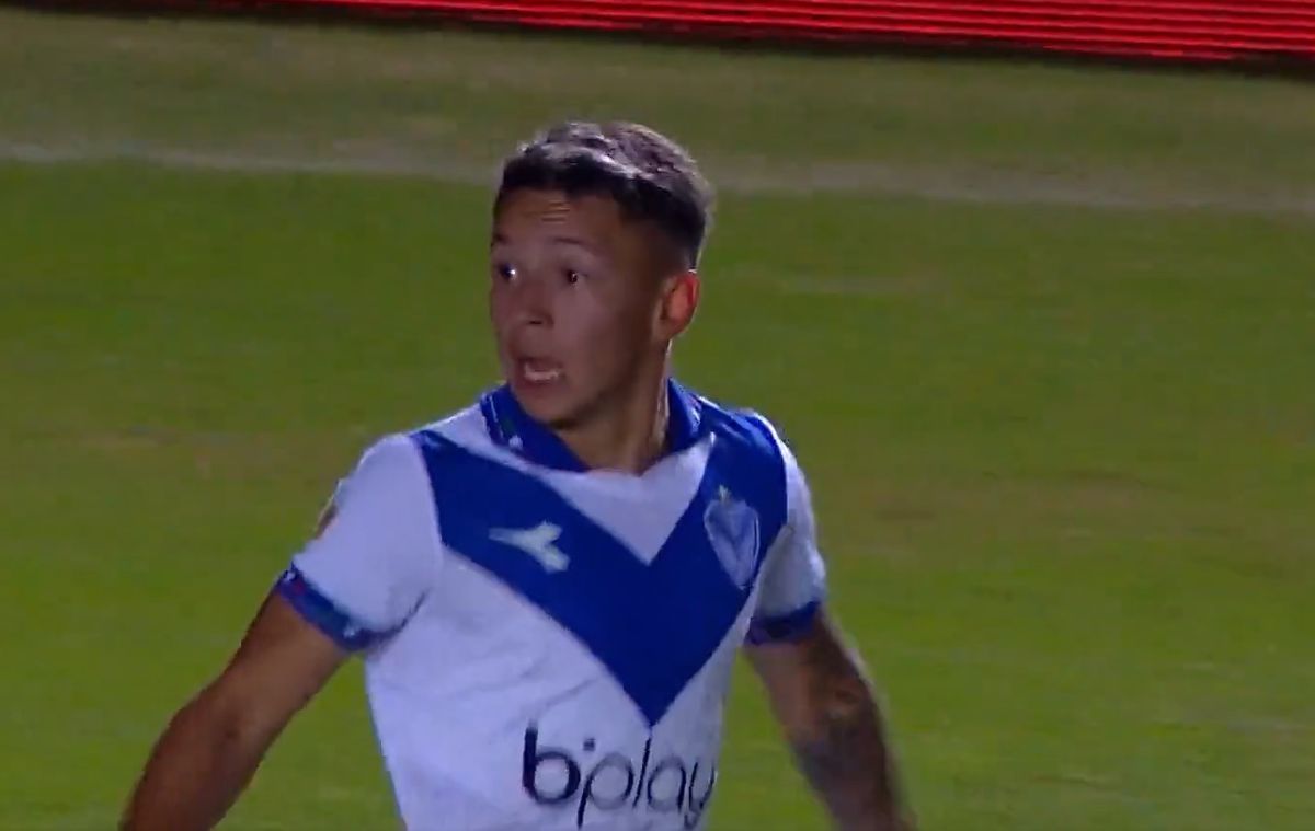 Gianluca Prestianni descontó para Vélez e ilusionó al equipo con el empate frente a Colón.