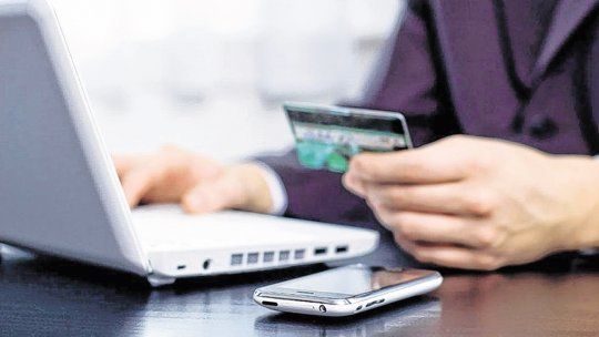 El fiscal del MPA, Agustín Nigro, brindó detalles este jueves sobre la investigación por estafas virtuales. El fiscal del MPA, Agustín Nigro, brindó detalles este jueves sobre la investigación por estafas virtuales.