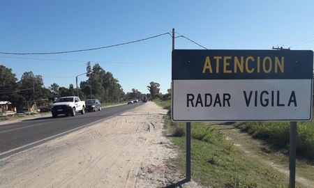 Los radares de Rincón fueron colocados hace varios meses en los kilómetros 7 y 10 de la ruta provincial 1. Los radares de Rincón fueron colocados hace varios meses en los kilómetros 7 y 10 de la ruta provincial 1.