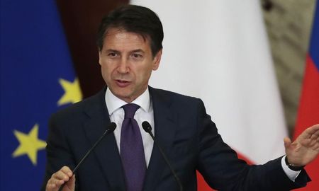 Giuseppe Conte, primer ministro de Italia. Giuseppe Conte, primer ministro de Italia.