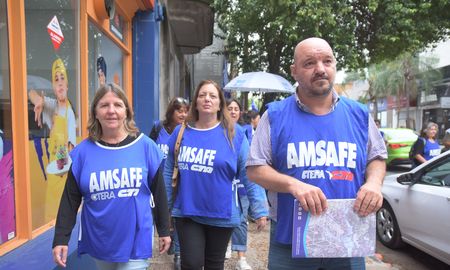 El secretario general de Amsafé aseguró que el anuncio de extensión horaria generó más incertidumbre que certeza. El secretario general de Amsafé aseguró que el anuncio de extensión horaria generó más incertidumbre que certeza.