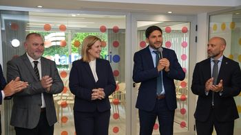 Inauguraron la embajada comercial y productiva de Santa Fe en la ciudad de Buenos Aires