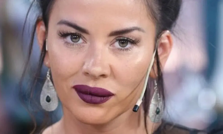 Karina Jelinek y un cuestionario bastante polémico. Karina Jelinek y un cuestionario bastante polémico.