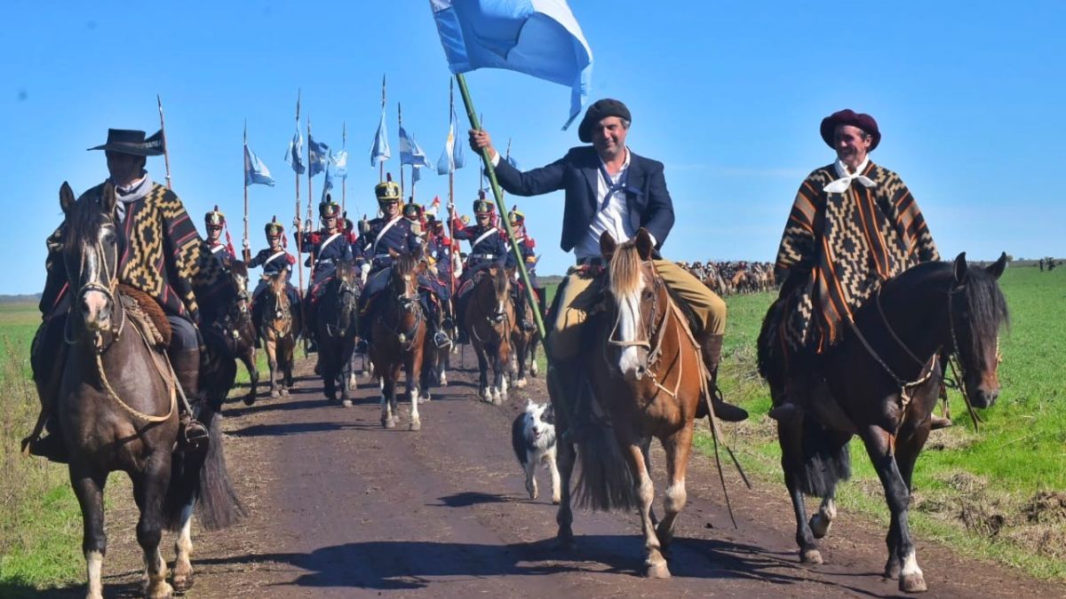 Alrededor de 400 caballos