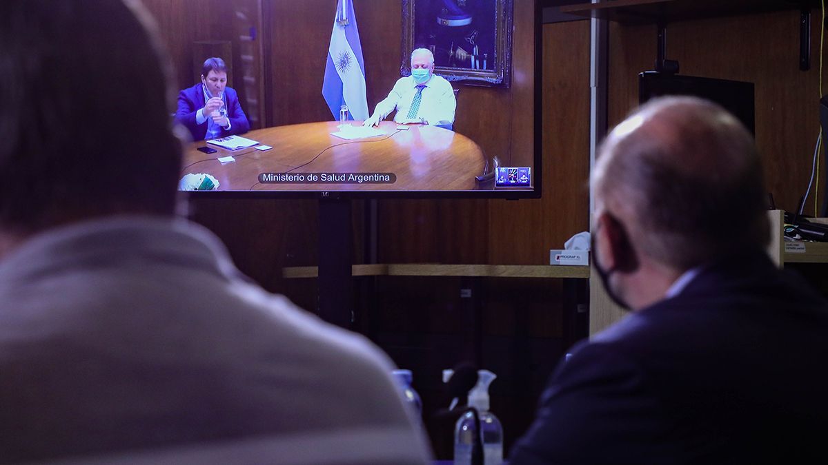 Se estableció la reincorporación del Hospital Orlando Alassia a la Red Federal de Atención de Cardiopatías Congénitas. Además, se dispondrá de $ 4,7 millones en 2021 por parte del Ministerio de Salud de la Nación en transferencias para procedimientos quirúrgicos.