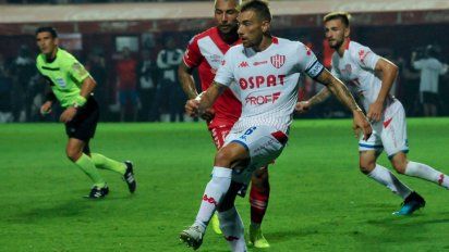 ¿Otro Tatengue en Rosario?: Jonathan Bottinelli fue ofrecido a Rosario Central