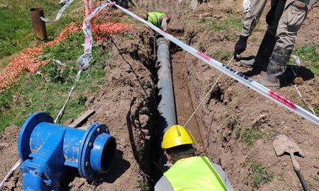 La inversión provincial en Laguna Paiva superará los 320 millones de pesos. La inversión provincial en Laguna Paiva superará los 320 millones de pesos.