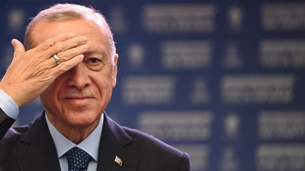 El jefe de Estado agradeció a la ciudadanía su participación en la primera vuelta de los comicios.