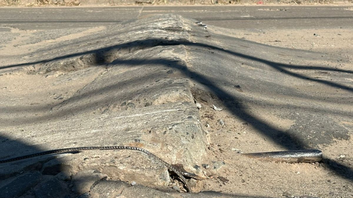 Así está la carpeta asfáltica en Avenida Peñaloza a la altura del 9800.