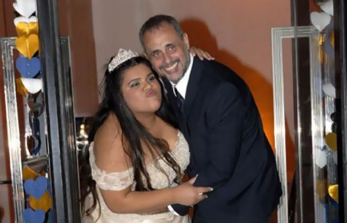 Morena Rial se anotó en la universidad para que su padre la siga sosteniendo económicamente. Morena Rial se anotó en la universidad para que su padre la siga sosteniendo económicamente. 