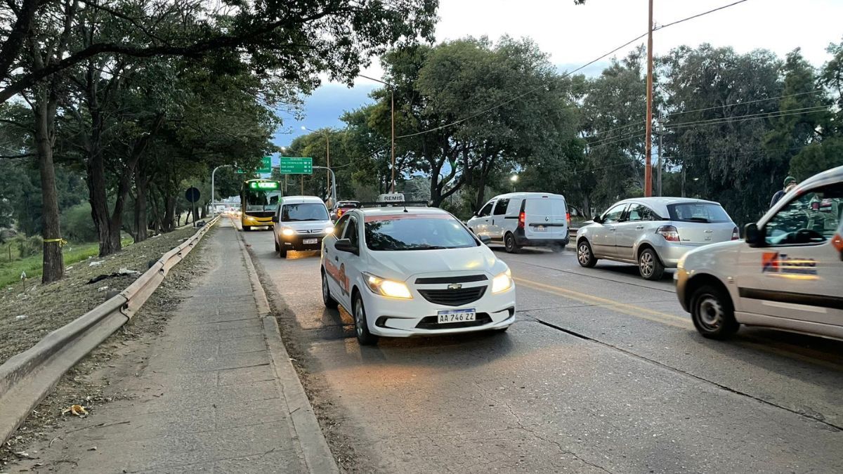 El siniestro genera demoras en ambos sentidos. El siniestro genera demoras en ambos sentidos.