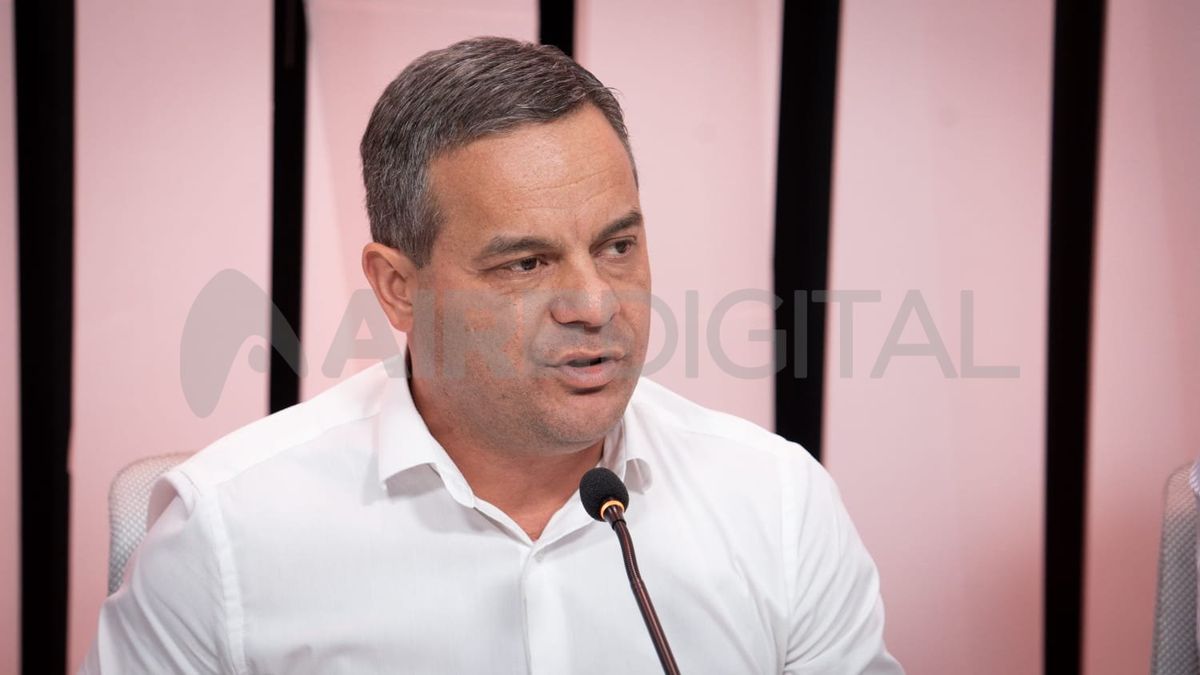González sostuvo que la prohibición de cuidacoches era una deuda con la ciudad