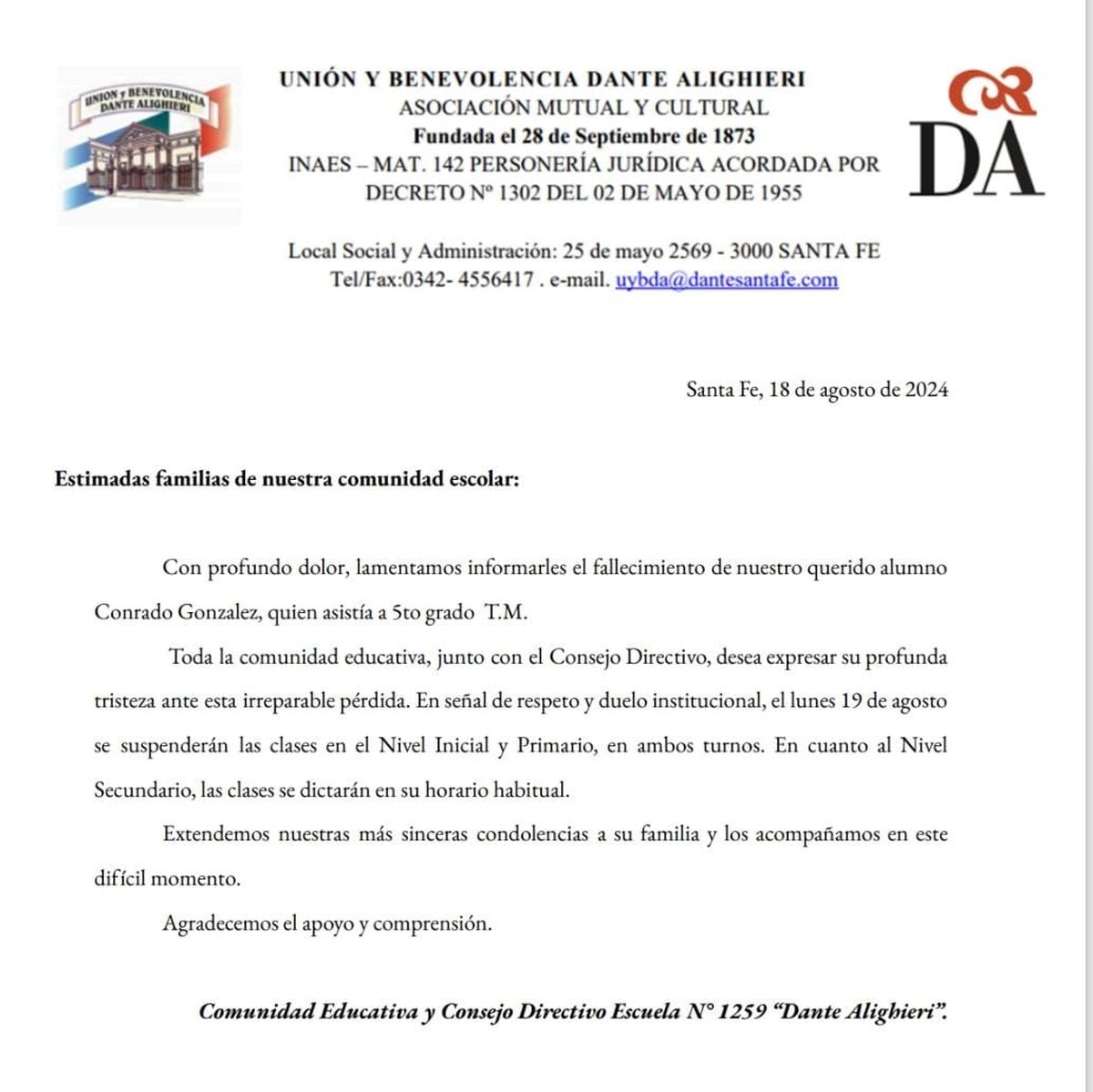 Mediante el comunicado, la comunidad educativa extendió sus condolencias a su familia. Mediante el comunicado, la comunidad educativa extendió sus condolencias a su familia.