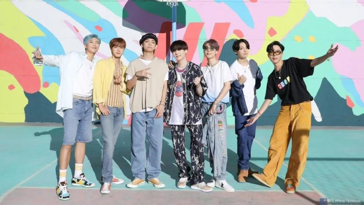 Dynamite de BTS sigue sacudiendo a las plataformas de streaming.