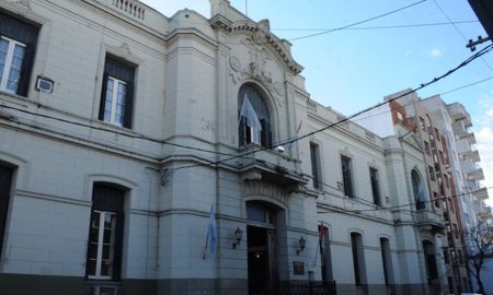 Uboldi recibió a la Cámara de Droguerías, que analiza volver a entregar insumos médicos a hospitales