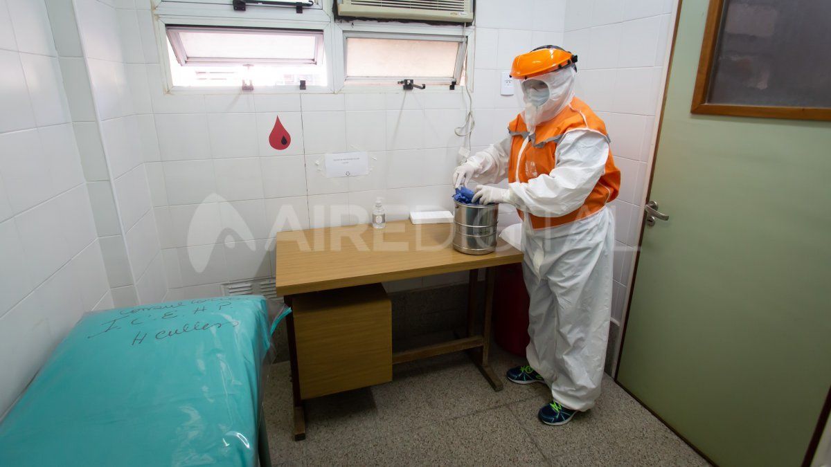 90 trabajadores del Hospital Cullen fueron habilitados para cobrar la primera cuota del bono