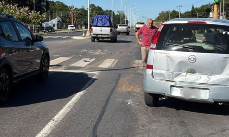 Accidente en ruta 1: desvíos y demoras Accidente en ruta 1: desvíos y demoras