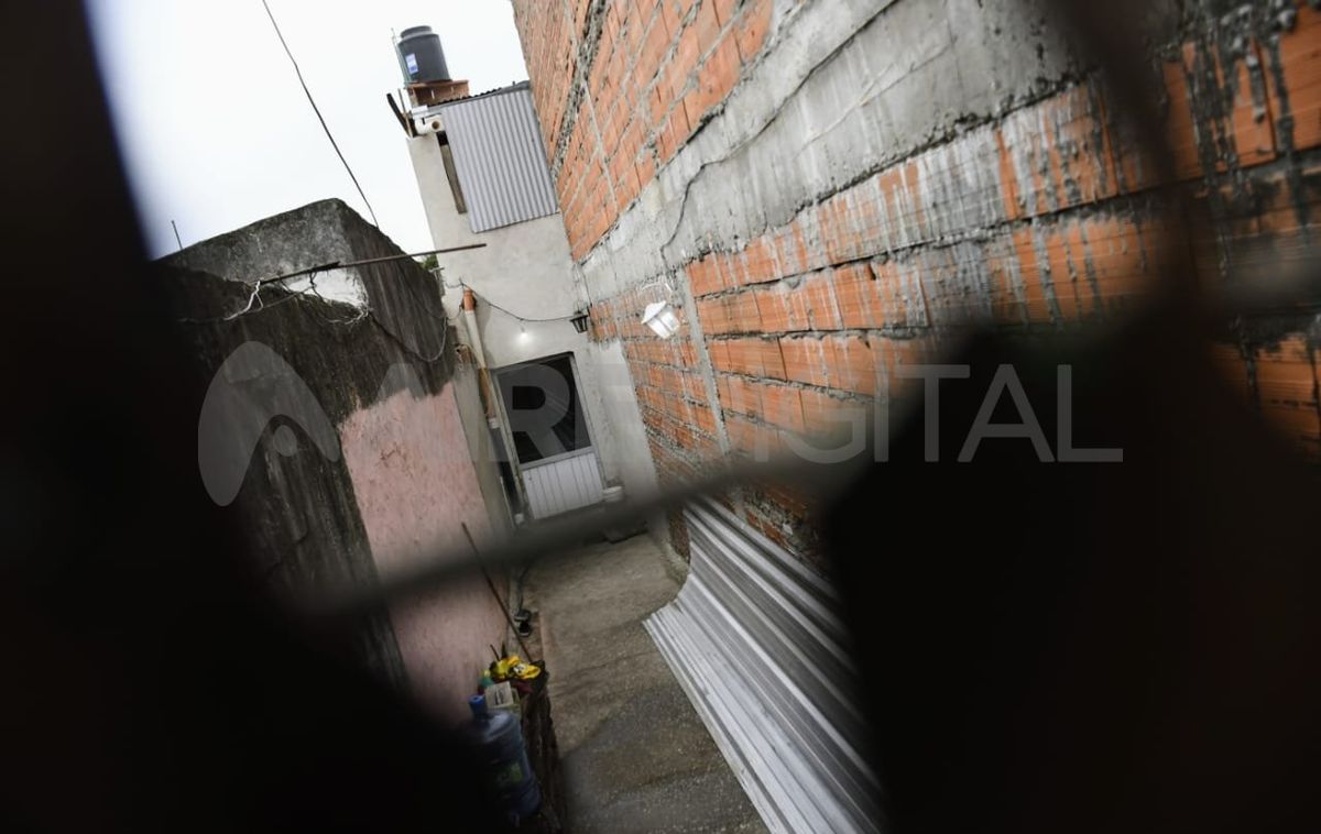 Una joven de 29 años fue asesinada de múltiples balazos y su hermana de 40 resultó herida.