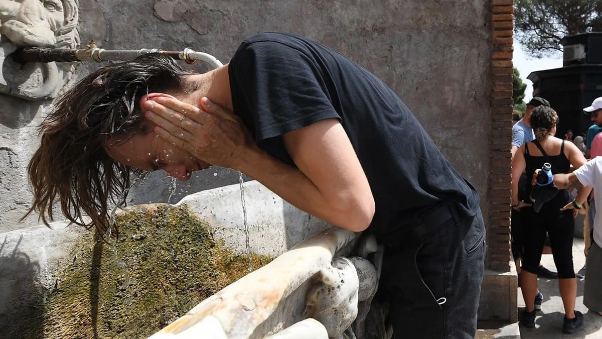 Italia vive la semana más cálida del año y toda su zona sur se encuentra en alerta.