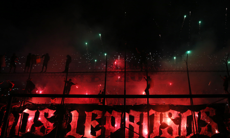 Los hinchas de Newells llenaron el estadio en la previa del clásico rosarino. Los hinchas de Newells llenaron el estadio en la previa del clásico rosarino.