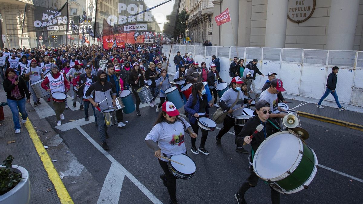 De la movilización participaron 30 organizaciones sociales y de izquierda, agrupados en la Unidad Piquetera.