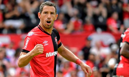 maxi rodriguez se despedira el lunes proximo ante invitados especiales maxi rodriguez se despedira el lunes proximo ante invitados especiales