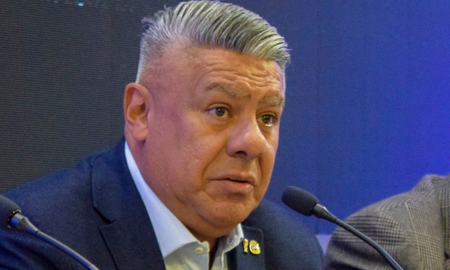 Chiqui Tapia va por la reelección y la AFA confirmó el día y la hora para las próximas elecciones presidenciales. Chiqui Tapia va por la reelección y la AFA confirmó el día y la hora para las próximas elecciones presidenciales.