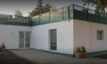 Las dosis de AstraZeneca estaban destinadas a ser segundas dosis y completar el esquema de vacunación de otras personas. Las dosis de AstraZeneca estaban destinadas a ser segundas dosis y completar el esquema de vacunación de otras personas.