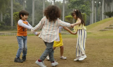 volver a jugar: el desafio de adaptar las dinamicas adolescentes a la vida adulta volver a jugar: el desafio de adaptar las dinamicas adolescentes a la vida adulta