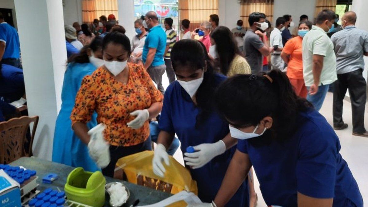 Un estudio realizado en Sri Lank junto a la universidad de Oxford demostró que el 95% de las personas que recibieron las dos dosis de la vacuna de Sinopharm contra el coronavirus desarrollaron anticuerpos.