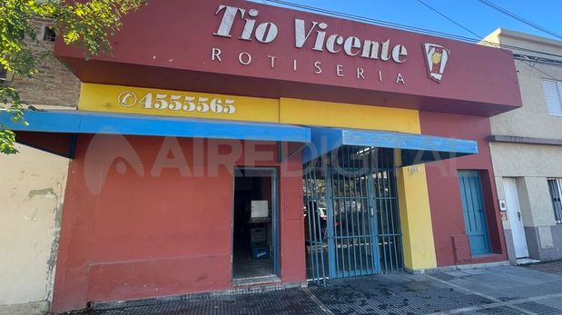 La Rotisería estáubicada en Urquiza al 4.100, ciudad de Santa Fe.
