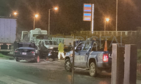 El incendio se produjo pasadas las 20 y las llamas fueron sofocadas por personal de Bomberos Zapadores. El incendio se produjo pasadas las 20 y las llamas fueron sofocadas por personal de Bomberos Zapadores.