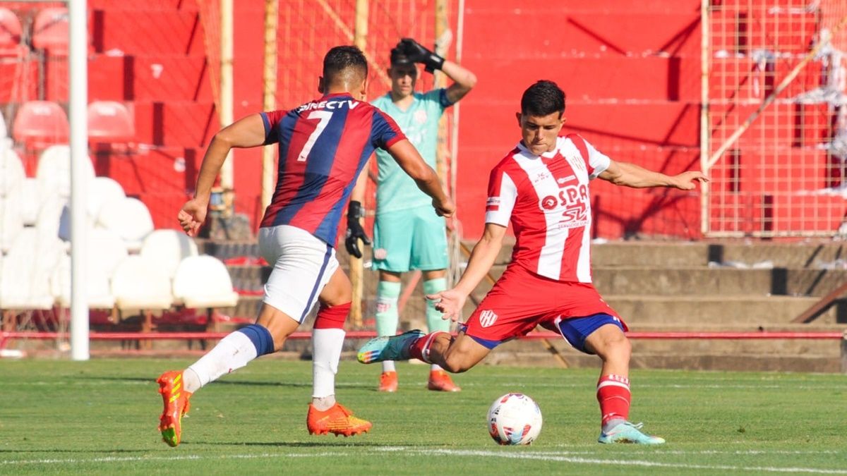 El partido correspondiente a la quinta fecha del torneo Proyección se disputó en el estadio 15 de Abril.