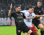 Colón dejó atrás el partido contra Defensores de Belgrano y ya se puso a pensar en Chaco For Ever Colón dejó atrás el partido contra Defensores de Belgrano y ya se puso a pensar en Chaco For Ever