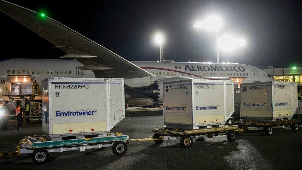 Unas 811.000 vacunas Astrazeneca llegarán esta noche al país.