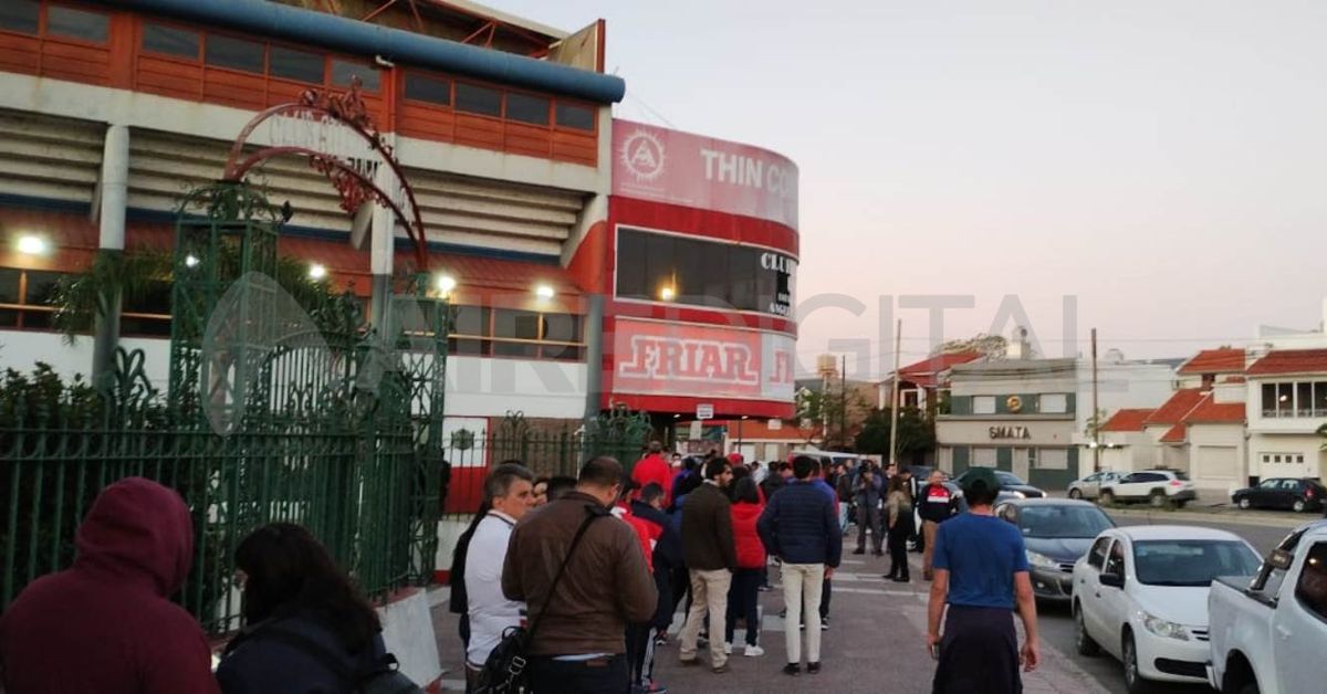 Se espera que una gran cantidad de socios asistan a la asamblea de este jueves en Unión. Se espera que una gran cantidad de socios asistan a la asamblea de este jueves en Unión.