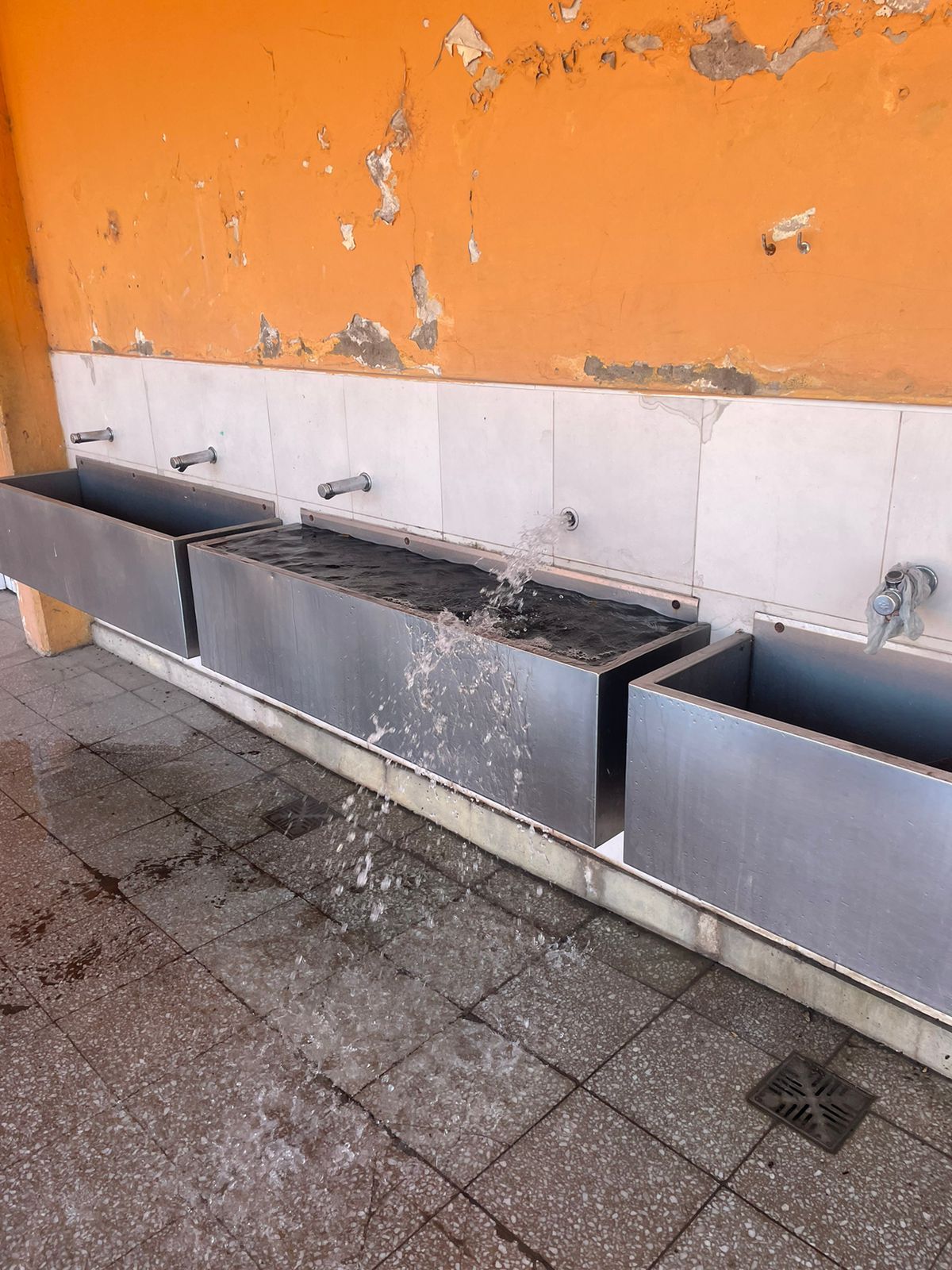 Por los robos peligra el inicio de clases para 700 alumnos de la escuela Ravera en barrio San Agustín