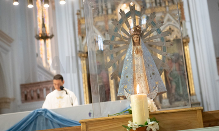 La imagen de la Virgen Malvinera volvió al país en el 2019, tras pasar 37 años en Inglaterra. La imagen de la Virgen Malvinera volvió al país en el 2019, tras pasar 37 años en Inglaterra.