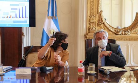 El Gobierno busca definir medidas ante el avance de la segunda ola de covid en Argentina. El Gobierno busca definir medidas ante el avance de la segunda ola de covid en Argentina.