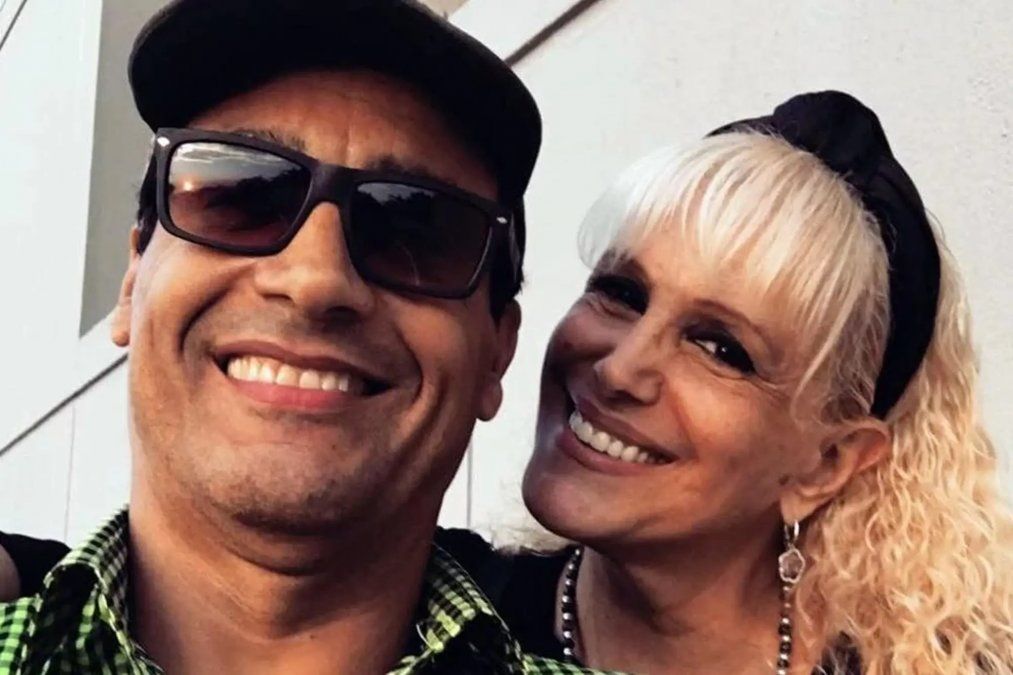 &nbsp;Cau Bornes deslizó que Valeria Lynch le fue infiel antes de divorciarse